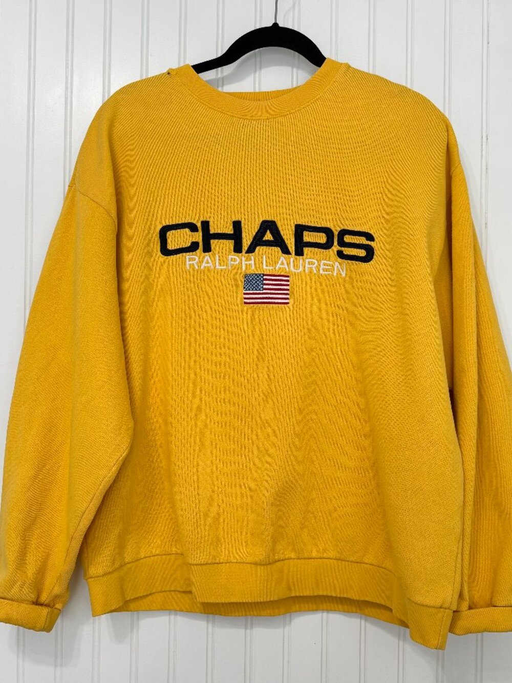 CHAPS Ralph Lauren Yellow Sweatshirt Embroidered USA Flag